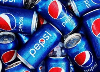 Grocery store owner bans Pepsi products once he notices offensive logo