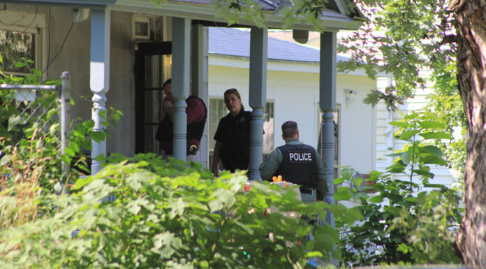 Mom kills her three children and herself in horrifying murder-suicide – now father is speaking out