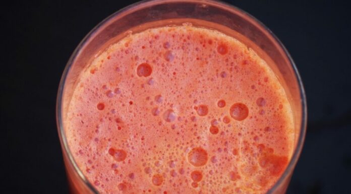 Weight loss and cleansing the colon with beetroot and lemon juice