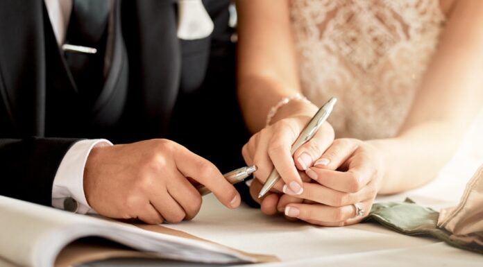 Daughter sparks debate after asking father to pay $200k for destination wedding