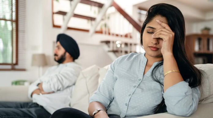 10 signs your partner may be sleeping with someone else