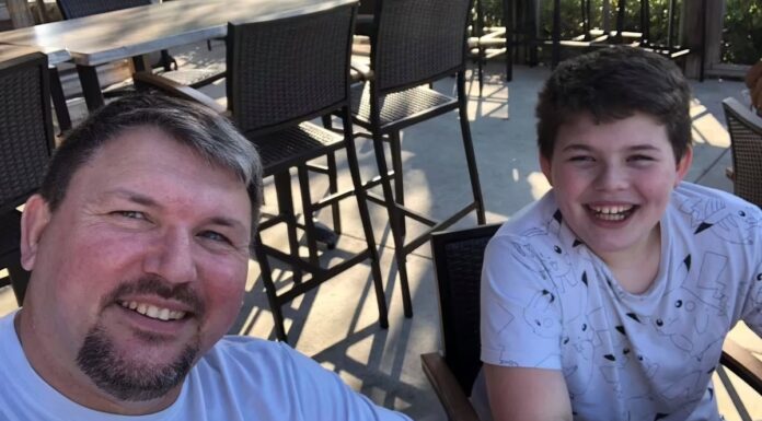 Boy watches father die in scuba diving accident after mother’s death