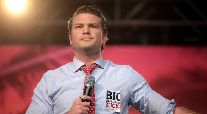 Fox News host Pete Hegseth led prayer on live television, and it seems to have caused a heated debate online