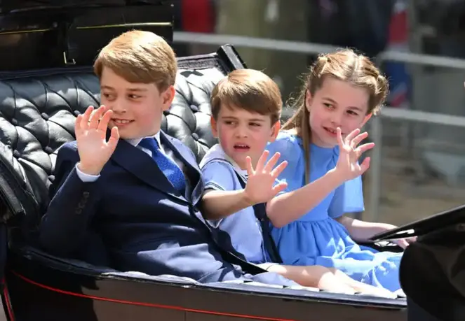Prince Louis and his siblings are ‘likely asking questions’ about Prince Harry 1 ngcb1