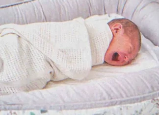 Newborn baby cries all day – then parents check his crib