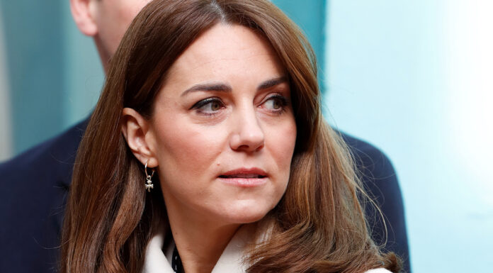 Kate Middleton ‘cursed’: Former aide warns royal family members that ‘frenzy’ around the princess is the new normal