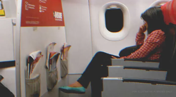 Everyone leaves plane except lady who cried the entire flight, ‘I must see the pilot’ she said