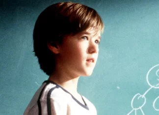 This ‘angelic’ child star stayed out of the spotlight—he now looks ‘unrecognizable’ and grew a beard to hide from the public