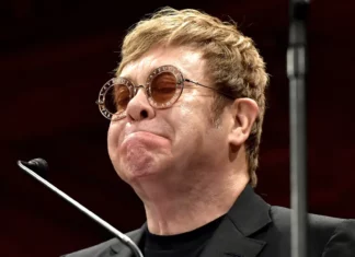 Elton John, 77, is experiencing limited vision. What is behind this issue?