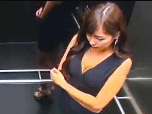 This Girl Didn’t Know a Hidden Camera Was Recording Her—What Happens Next Will Shock You