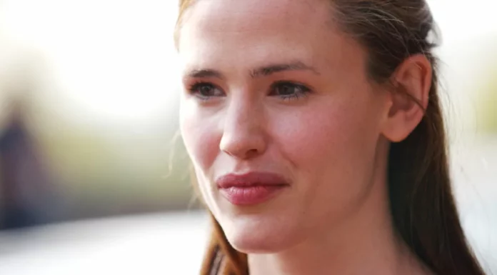 Jennifer Garner mourns the loss of her ‘Angel Girl,’ just one day before Thanksgiving
