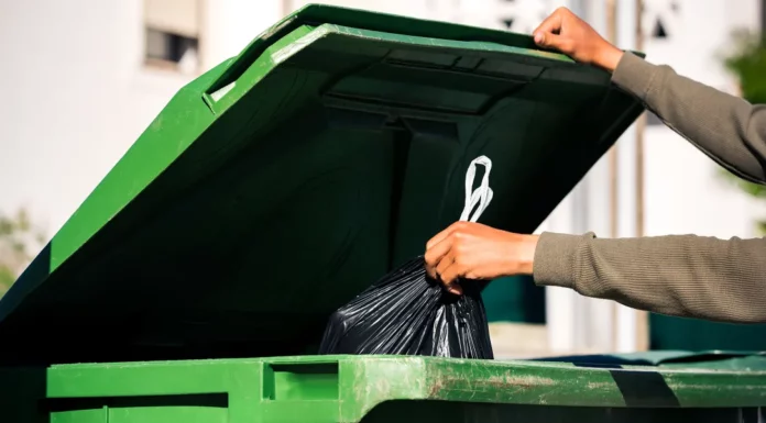 My husband suddenly started cleaning the kitchen & taking out the trash – When I found out why, I got my revenge