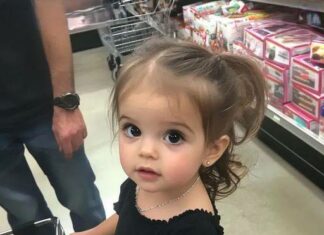 Woman’s kindness to single dad reveals heartbreaking connection: Bracelet from her child’s burial on his daughter