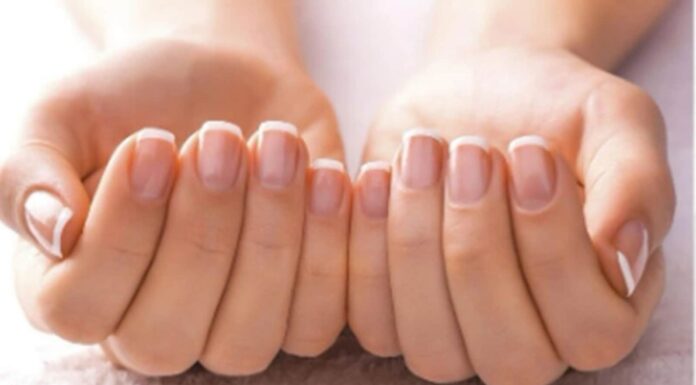 Doctor reveals health issues hidden in your nails