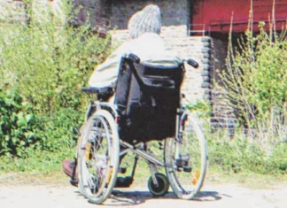 A father spends the night outside in a wheelchair after his children forget about him