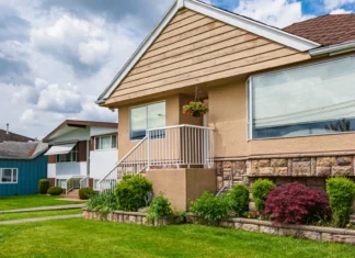 My neighbor screamed: ‘Your husband is a monster’