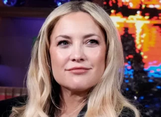 ‘Goosebumps’: Users Stunned by Kate Hudson Singing at Little Big Town’s ‘Christmas at the Opry’ 2024 – Video