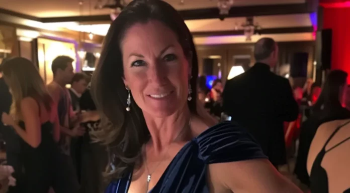 I suffered severe burns on my face in a fire, and my husband left me – years later, we crossed paths unexpectedly, and he was shocked