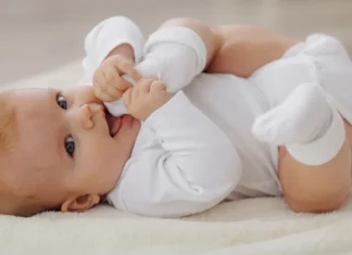 I almost left after seeing our baby, but my wife’s secret changed everything