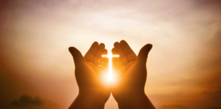 10 Signs God Is Working in Your Life (Even If You Don’t See It Yet)