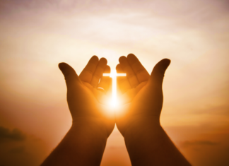 10 Signs God Is Working in Your Life (Even If You Don’t See It Yet)