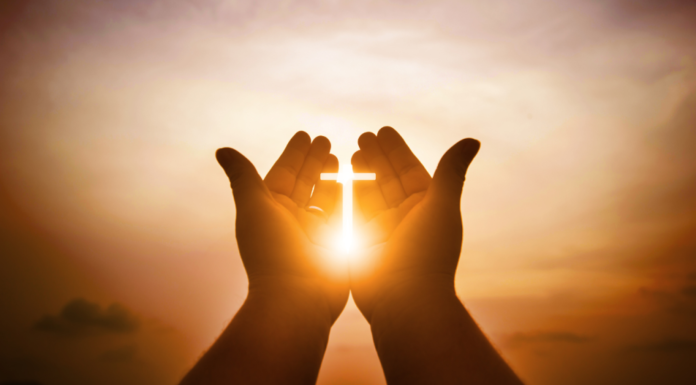 10 Signs God Is Working in Your Life (Even If You Don’t See It Yet)