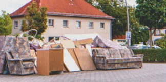 87-year-old man comes back from the hospital and finds his house emptied