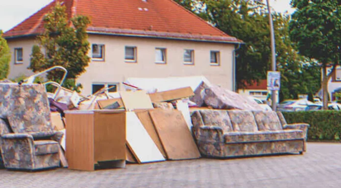 87-year-old man comes back from the hospital and finds his house emptied