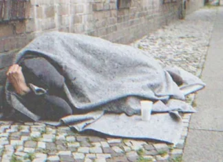 Son kicks out father for refusing to pay rent to live in his home