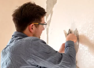 After our divorce, my ex ripped off the wallpaper because ‘he paid for it’ – karma got him