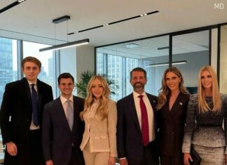 New Trump family photo draws attention online for one interesting detail