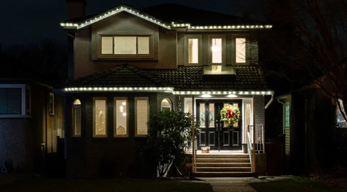 My ex-husband broke into my house at night while my daughter and I were asleep – then, I suddenly heard her scream