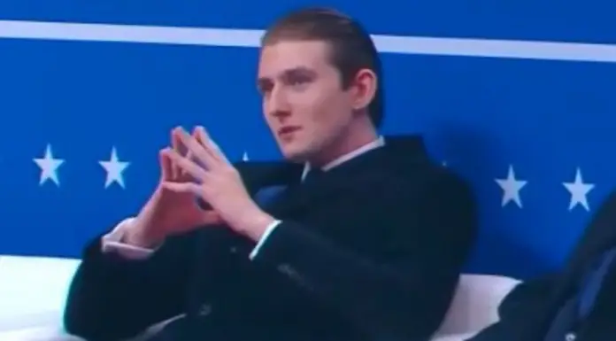 The ‘hidden meaning’ behind Barron Trump’s unique hand gesture