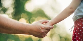 I found love after my wife’s passing – Then my daughter said, ‘Dad, new mom is different when you’re gone’