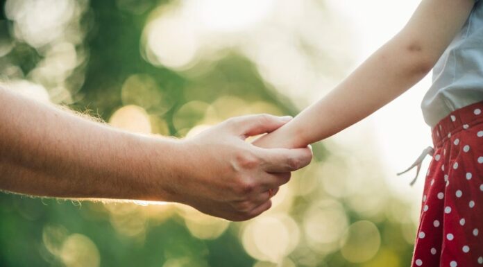 I found love after my wife’s passing – Then my daughter said, ‘Dad, new mom is different when you’re gone’