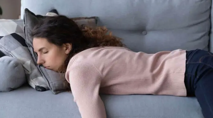 12 signs of low blood sugar people fail to recognize