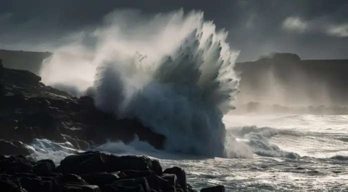 Tsunami alert after 7.6 quake hits major travel destination