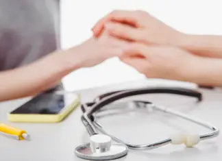 Reality star hospitalized for surgery after doctors discover multiple tumors in her brain