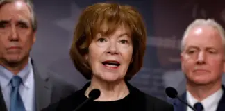 Senator’s sharp reply after Elon Musk demands to know what she ‘got done last week’