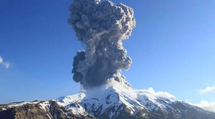 With threat levels increasing for three US volcanoes, experts warn of potential eruptions