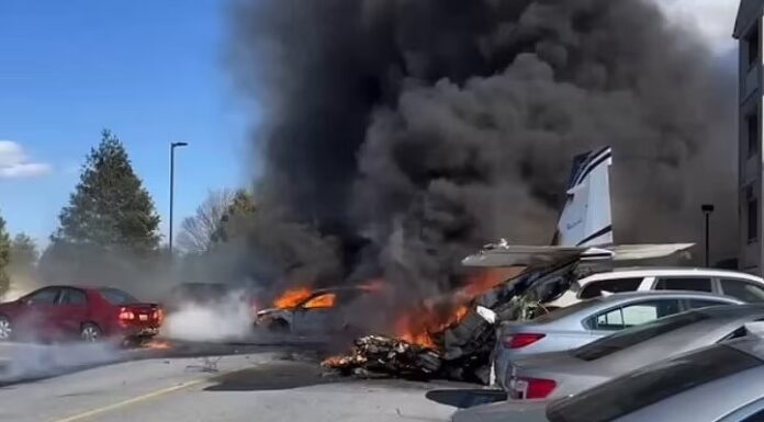 Multiple people injured as plane crashes in suburban Pennsylvania