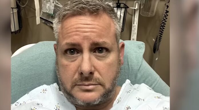 I was diagnosed with terminal bowel cancer in my 40s – the only sign was a problem millions suffer everyday