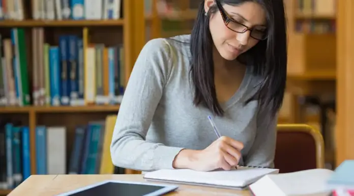 8 signs of true intelligence that are impossible to fake