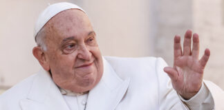 In his final moments, Pope Francis shared a heartfelt gesture with a nurse