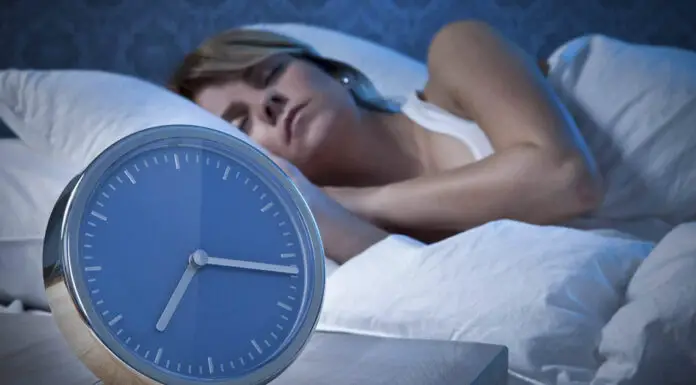 The most dangerous time to sleep: Doctor warns of health issues it may cause