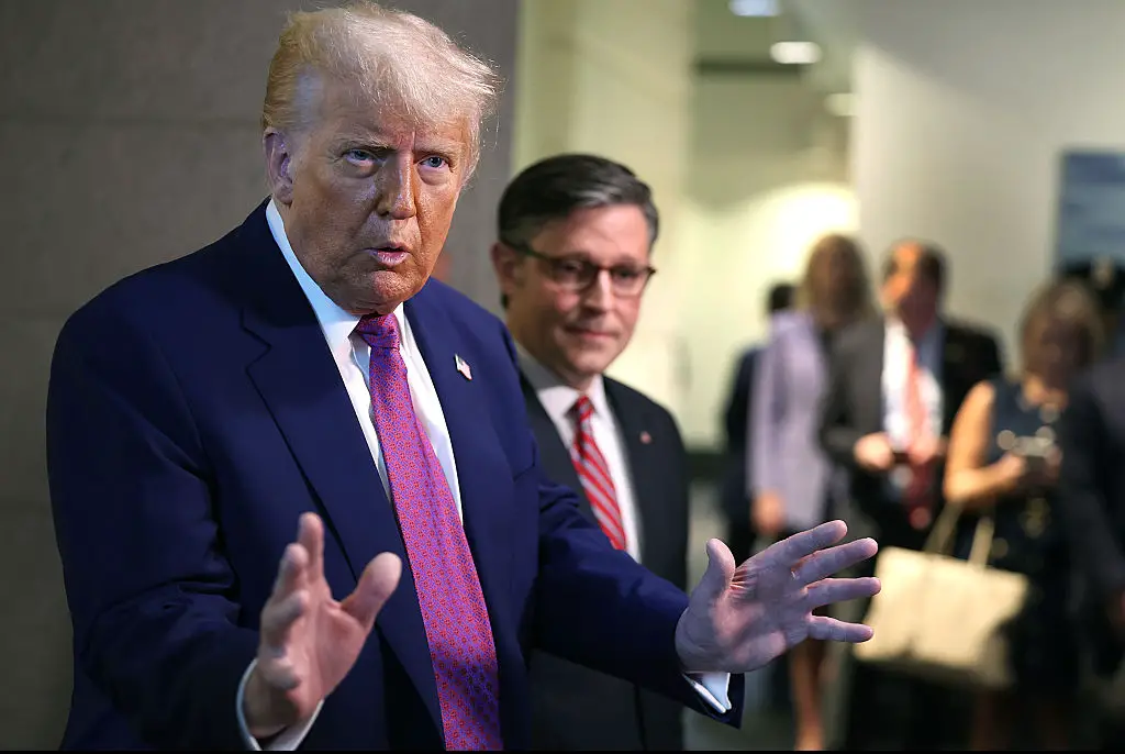 Trump has savage 5-word response to reporter after learning where he worked.