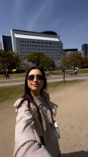 After a day of exploring Tokyo, where she traveled solo, Natalisi Taksisi returned to her room and smelled something "weird".