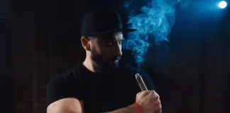 Experts issue urgent warning over ‘popcorn lung’ as studies reveal vaping condition is irreversible