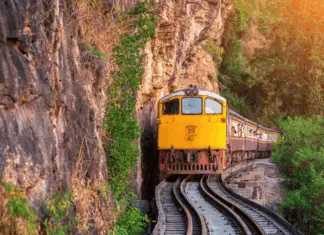 Tragic selfie reveals hidden danger that took three young lives