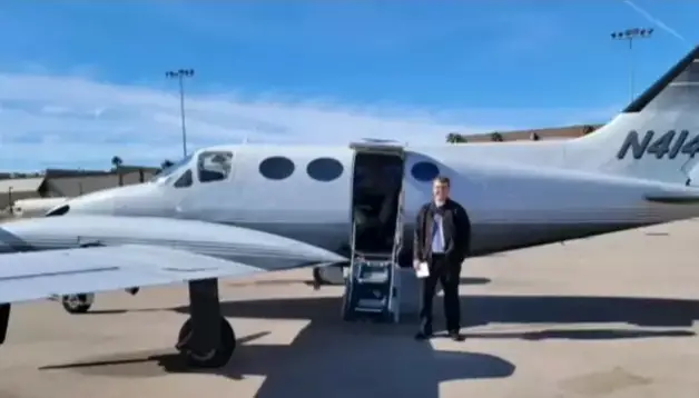 Crash of a twin-engine Cessna 414 near Point Loma, a peninsula in San Diego on Sunday afternoon claimed the lives of all six people on board.